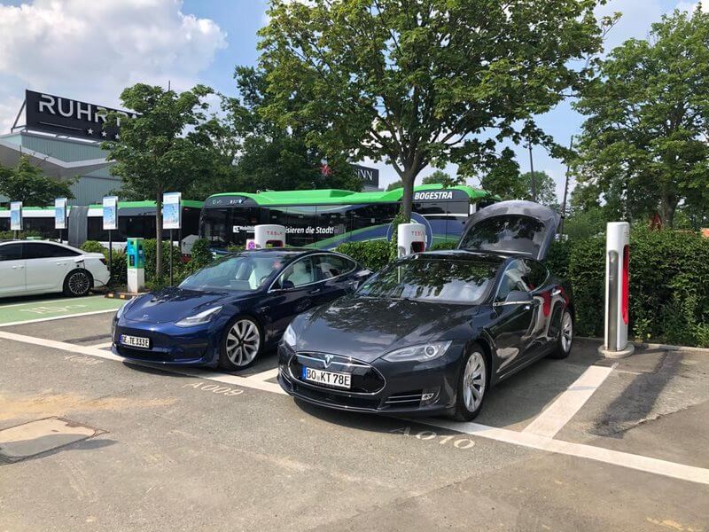 Tesla Superchargers at Ruhr Park